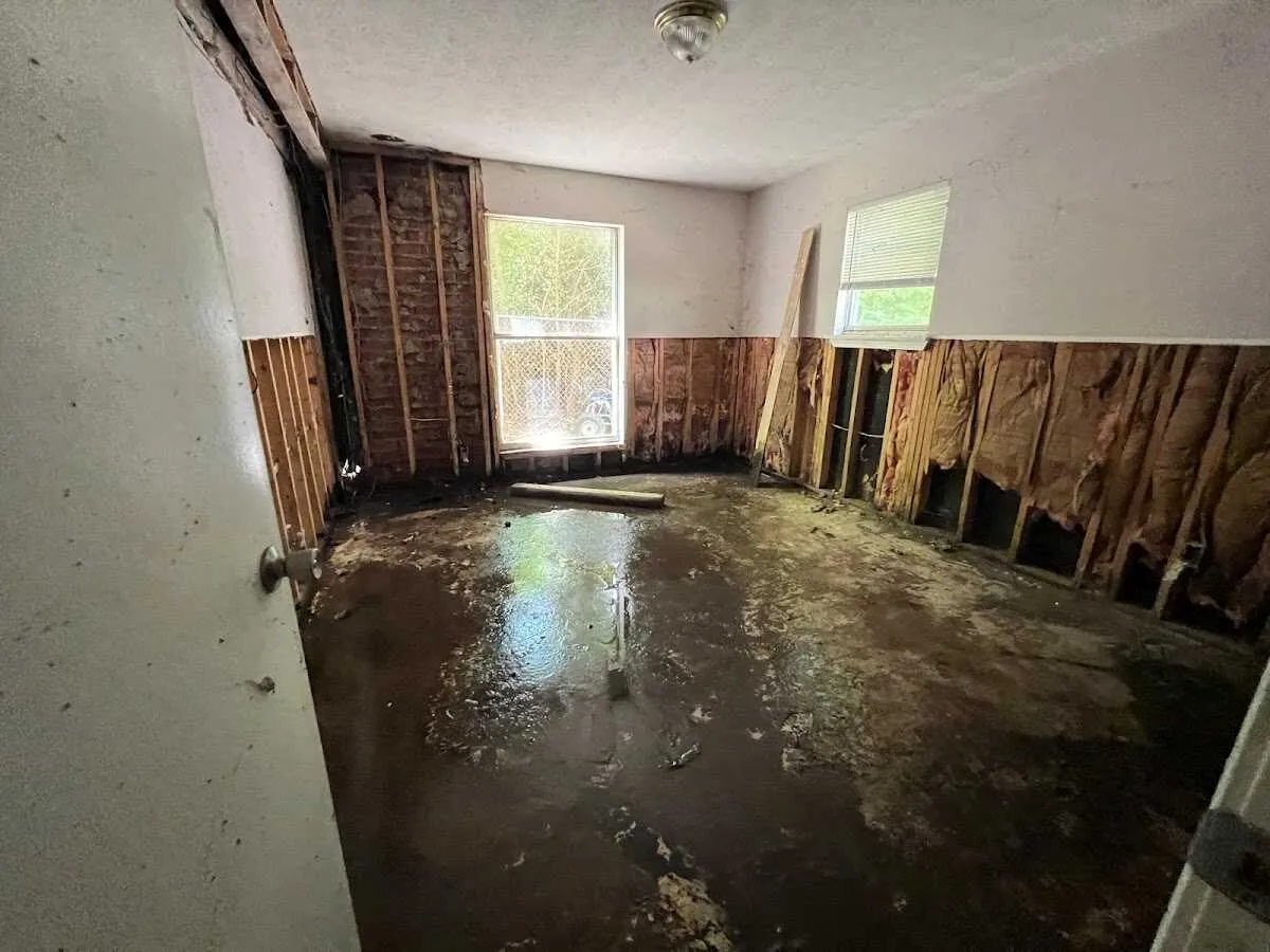 Water Damage Restoration services in Natchez, MS